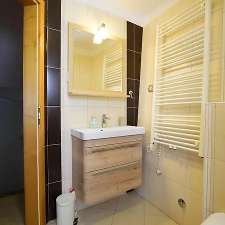 House Nonina Kuca * Rab Town