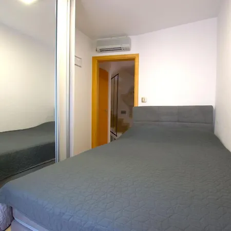 House Nonina Kuca * Rab Town